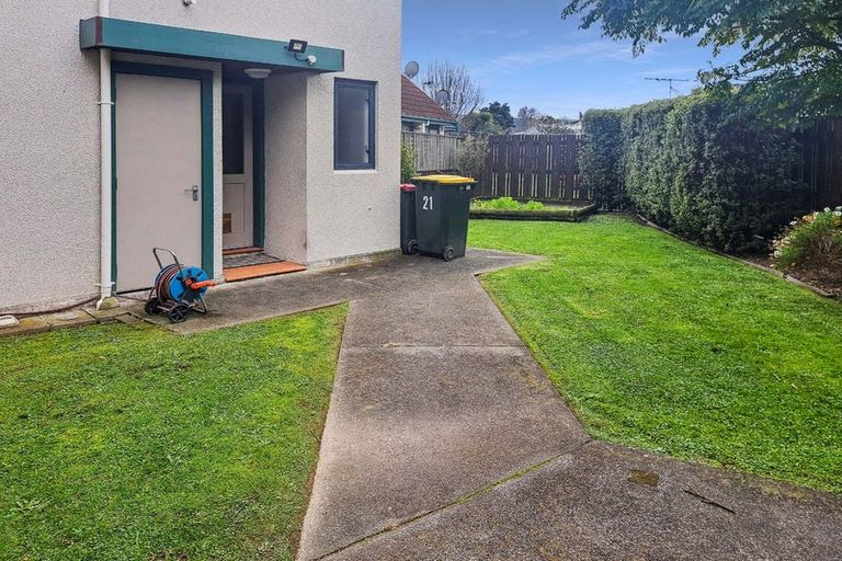 Photo of property in 21 Mcbain Grove, Avalon, Lower Hutt, 5011
