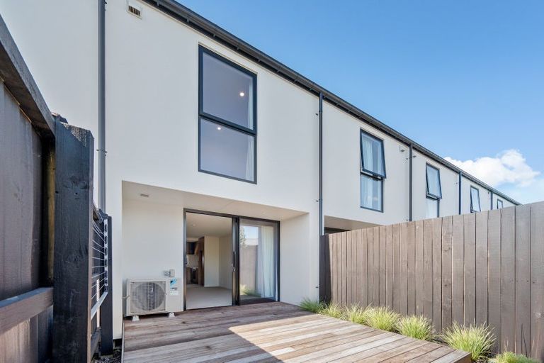 Photo of property in 2/37 Diamond Avenue, Spreydon, Christchurch, 8024