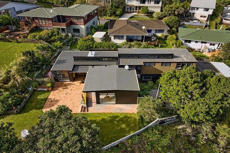 Photo of property in 6 Brora Crescent, Papakowhai, Porirua, 5024