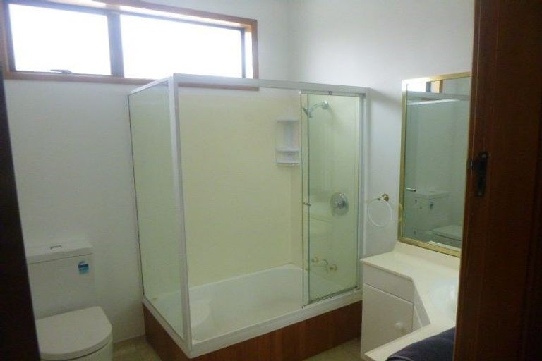 Photo of property in 37 Argentine Avenue, Miramar, Wellington, 6022