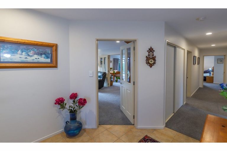 Photo of property in 7 Becmead Drive, Harewood, Christchurch, 8051