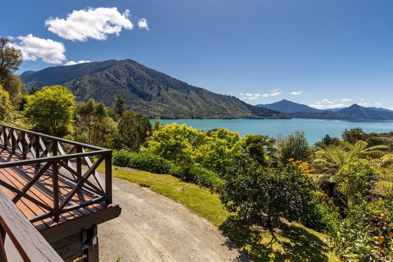 Photo of property in 540 Moetapu Bay Road, Moetapu Bay, Picton, 7282
