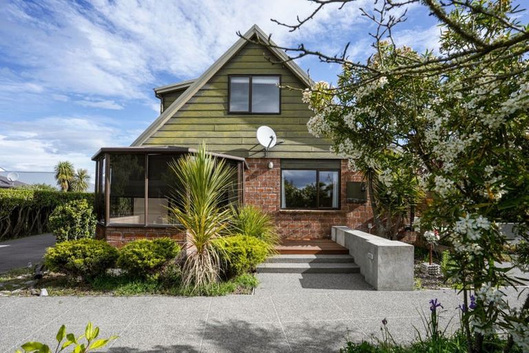 Photo of property in 5 Westview Crescent, West Melton, 7618