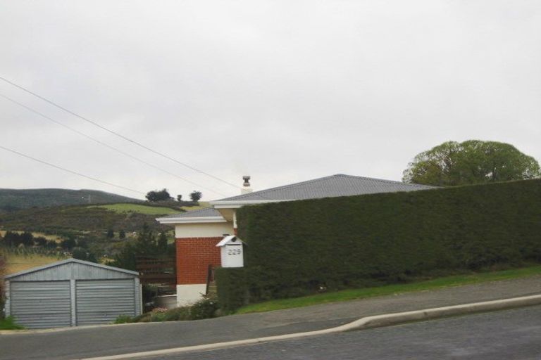 Photo of property in 229 Pine Hill Road, Dalmore, Dunedin, 9010
