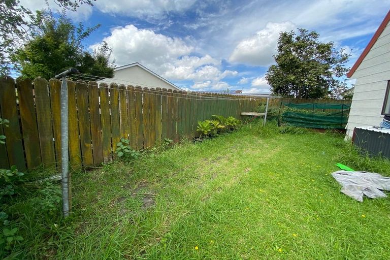 Photo of property in 8b Greenstone Place, Clover Park, Auckland, 2019