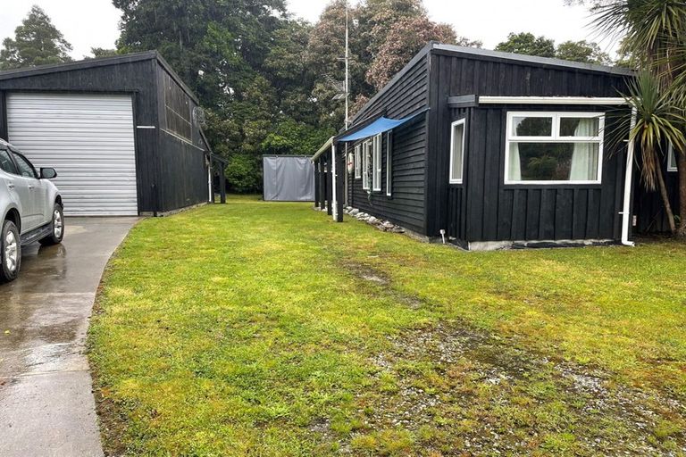 Photo of property in 4 Neils Beach, Jackson Bay, Haast, 7886