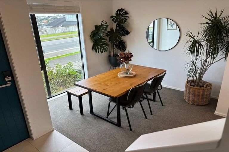 Photo of property in 13/1 Scott Road, Hobsonville, Auckland, 0616