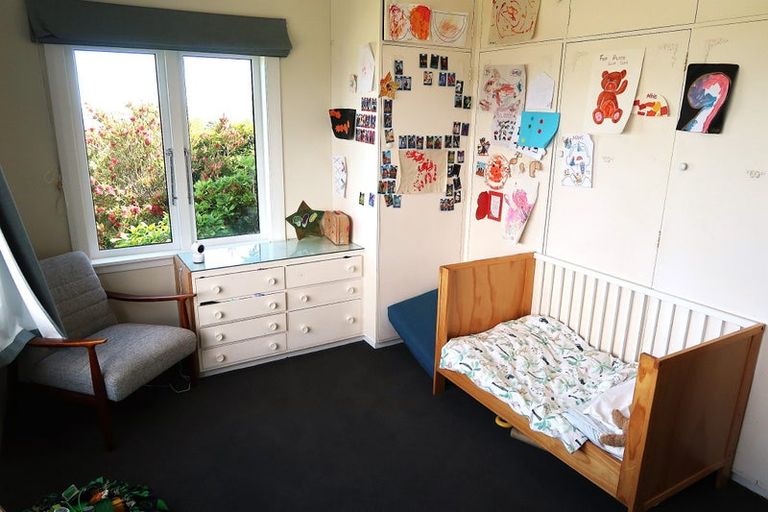 Photo of property in 84 Mills Road, Brooklyn, Wellington, 6021