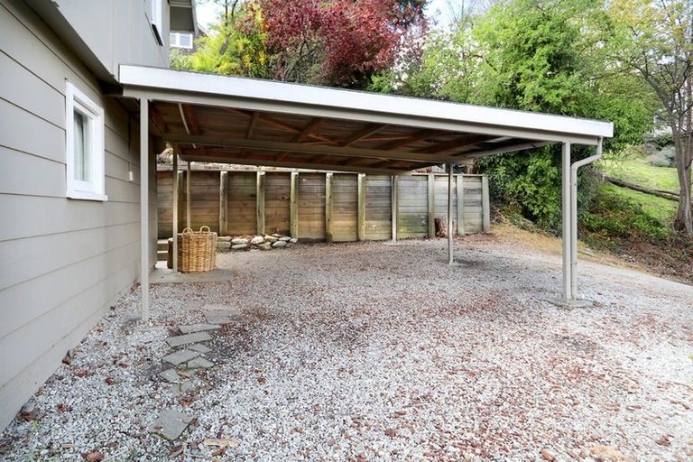 Photo of property in 37 Berkshire Street, Arrowtown, 9302