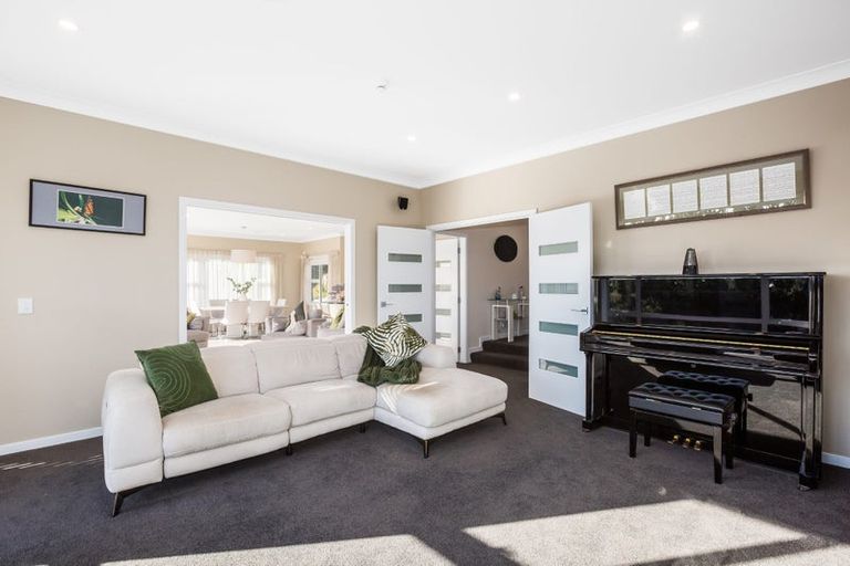 Photo of property in 145 Endeavour Drive, Whitby, Porirua, 5024