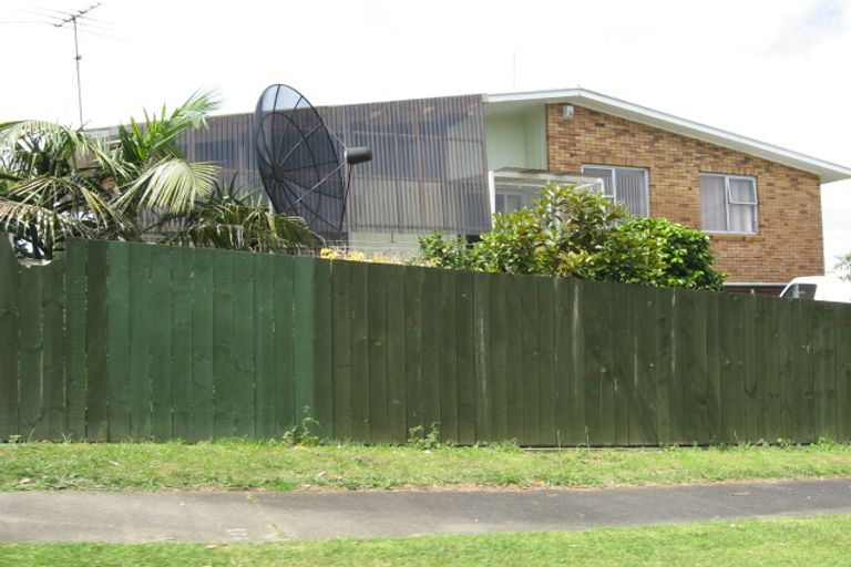 Photo of property in 30 Wayne Drive, Mangere, Auckland, 2022