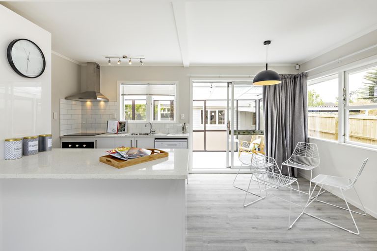 Photo of property in 19 Haddon Street, Mangere East, Auckland, 2024