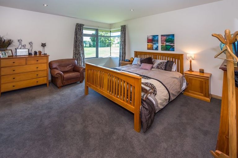 Photo of property in 20 Mcsaveneys Road, Marshland, Christchurch, 8051