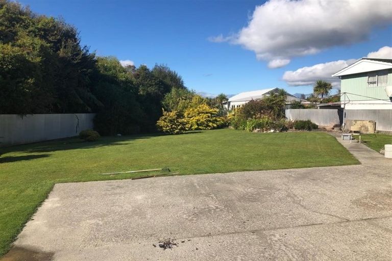 Photo of property in 18 Davie Street, Hokitika, 7810