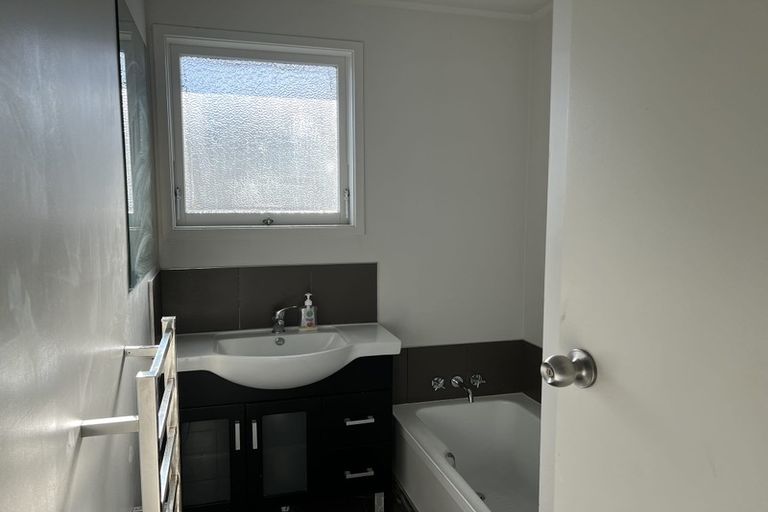 Photo of property in 18 Feasegate Street, Manurewa, Auckland, 2102