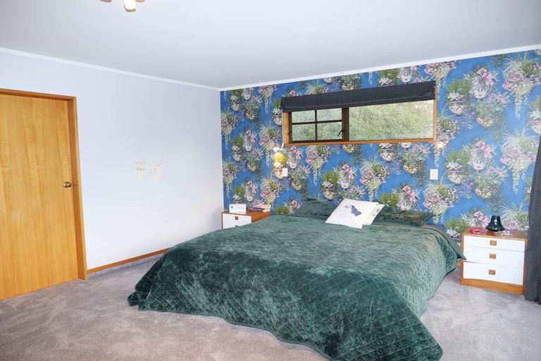 Photo of property in 21 Windsor Avenue, Waikanae, 5036