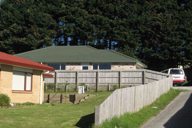 Photo of property in 39 Castlefinn Drive, Weymouth, Auckland, 2103