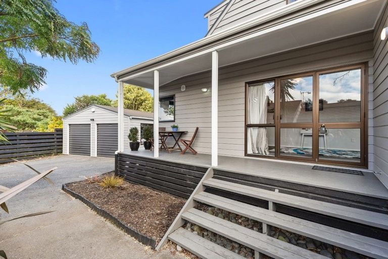 Photo of property in 12 Houhere Place, Pukete, Hamilton, 3200