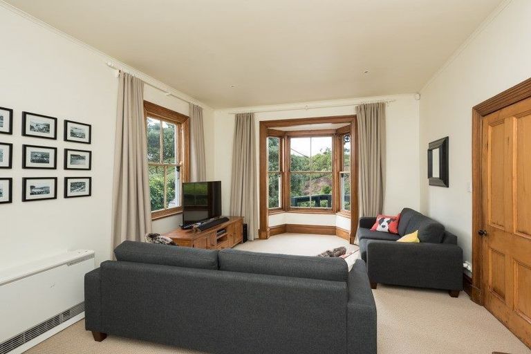 Photo of property in 23 Patanga Crescent, Thorndon, Wellington, 6011