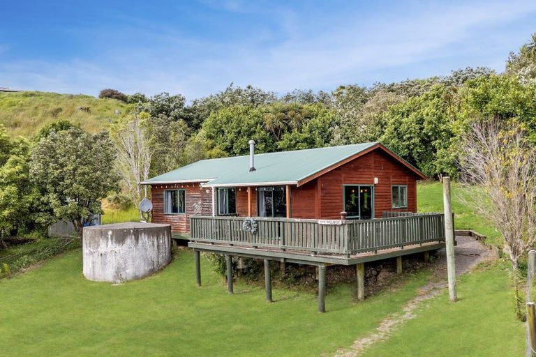 Photo of property in 224 Riversdale Road, Riversdale Beach, Masterton, 5872
