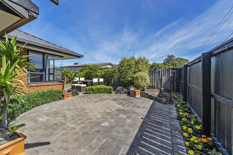 Photo of property in 65 Palmers Road, New Brighton, Christchurch, 8083
