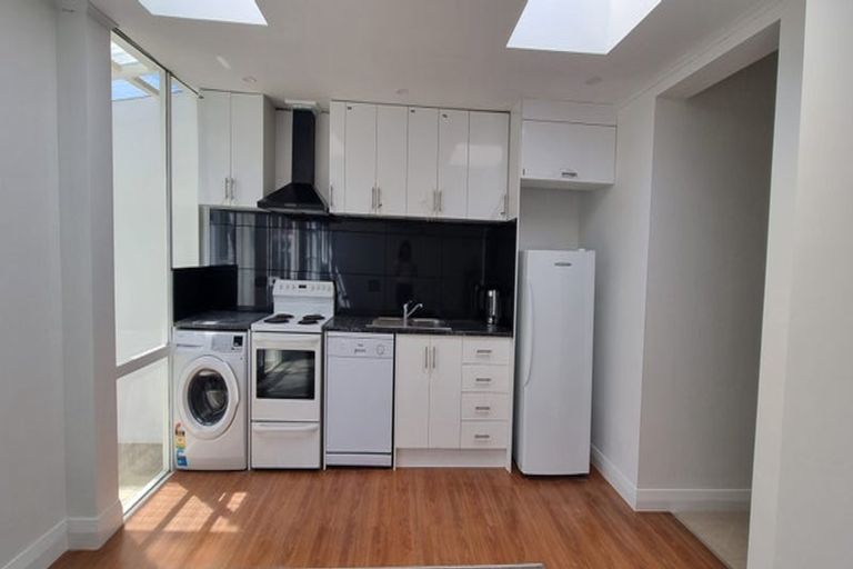 Photo of property in 24 Monorgan Road, Strathmore Park, Wellington, 6022