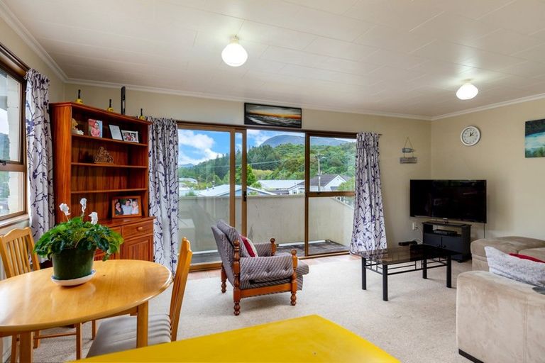 Photo of property in 2a Leicester Street, Picton, 7220