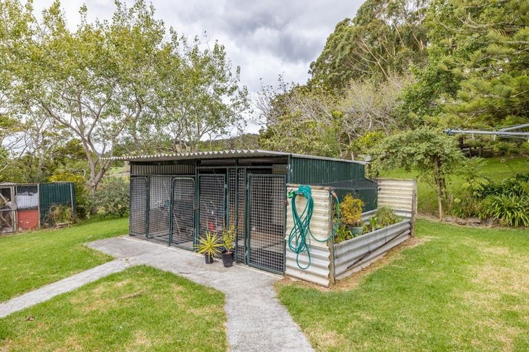 Photo of property in 1315 Hukerenui Road, Hukerenui, Hikurangi, 0182