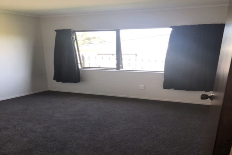 Photo of property in 4a Pokapu Place, Bethlehem, Tauranga, 3110