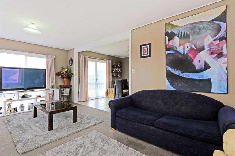 Photo of property in 19 Weddell Street, Flaxmere, Hastings, 4120