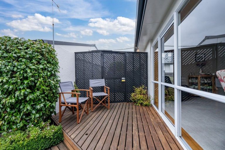 Photo of property in 70 Helmsdale Street, Waverley, Invercargill, 9810