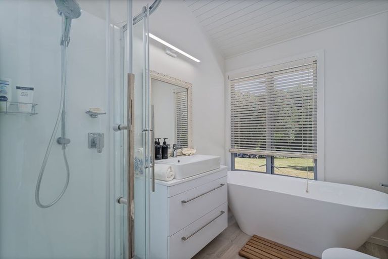 Photo of property in 899e Purangi Road, Cooks Beach, Whitianga, 3591