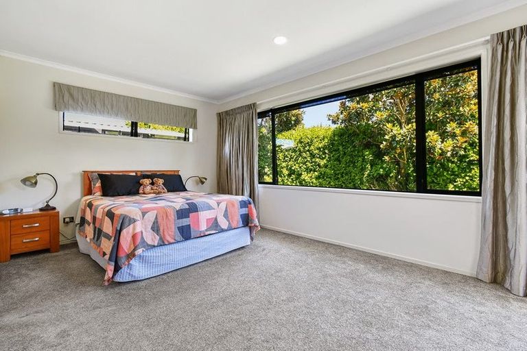 Photo of property in 27 Searle Drive, Patumahoe, Pukekohe, 2679