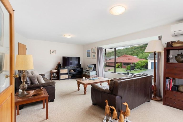 Photo of property in 80 Cortina Avenue, Johnsonville, Wellington, 6037