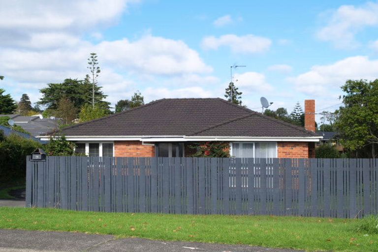 Photo of property in 1/14 Drake Street, Howick, Auckland, 2014