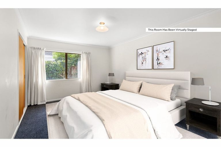 Photo of property in 2 Page Place, Hamilton East, Hamilton, 3216