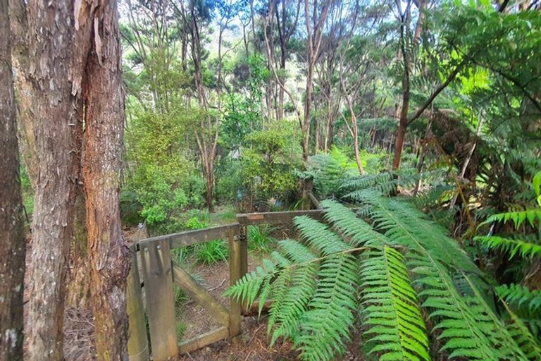 Photo of property in 34 Schoolhouse Bay Road, Kawau Island, 0920