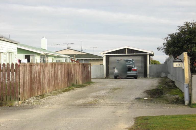 Photo of property in 231 Princes Street, Strathern, Invercargill, 9812