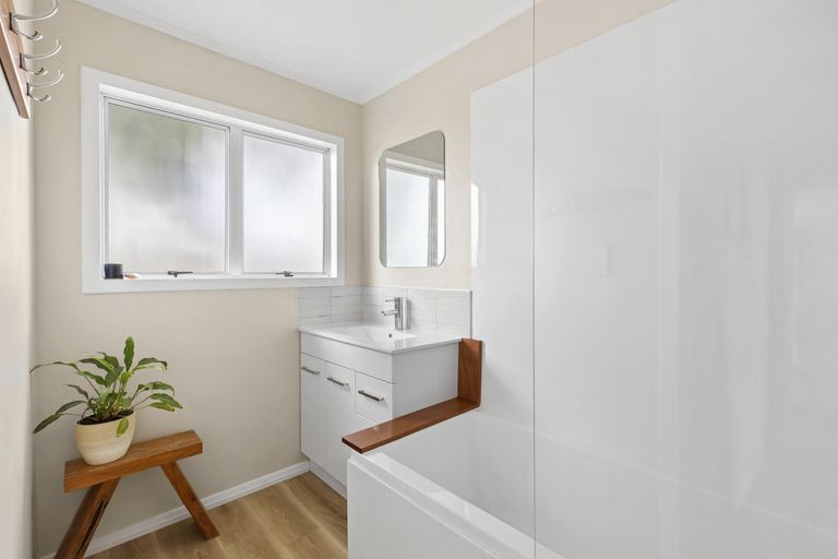 Photo of property in 5a Beatrice Place, Nawton, Hamilton, 3200