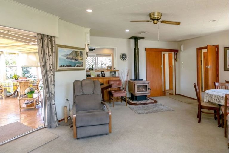 Photo of property in 23 Venice Street, Martinborough, 5711