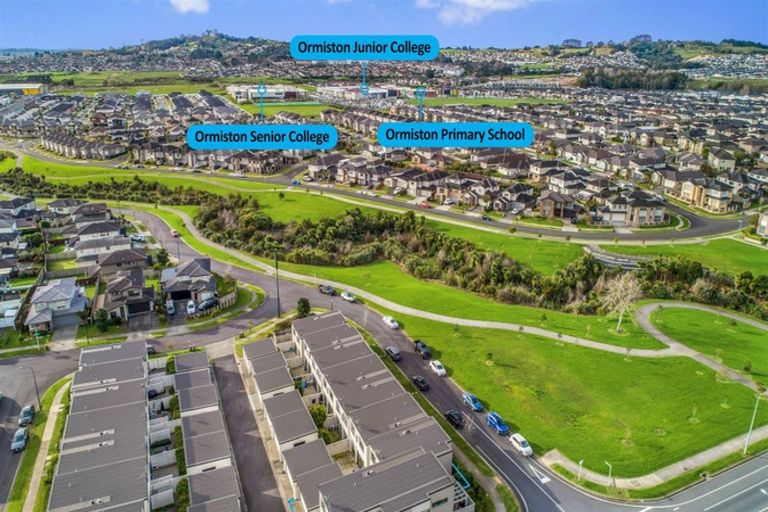 Photo of property in 4 Riviera Drive, Flat Bush, Auckland, 2019