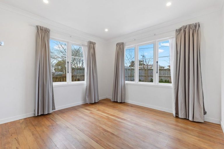 Photo of property in 62 Mount View Road, Melville, Hamilton, 3206