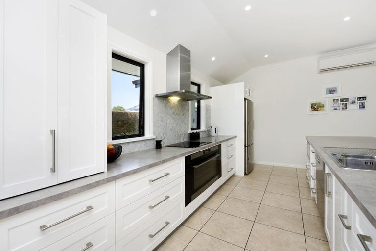 Photo of property in 38 Cambelldon Crescent, Stoke, Nelson, 7011