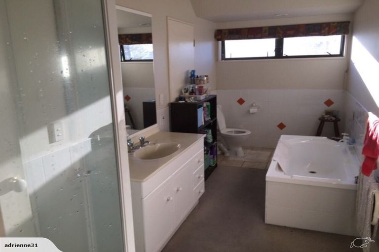 Photo of property in 16 Greers Road, Ilam, Christchurch, 8041