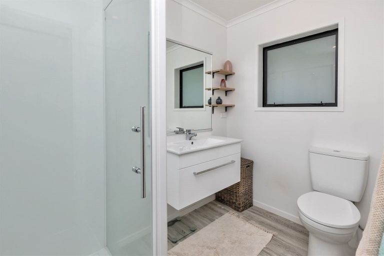 Photo of property in 25 Catherin Servant Close, Maunu, Whangarei, 0110