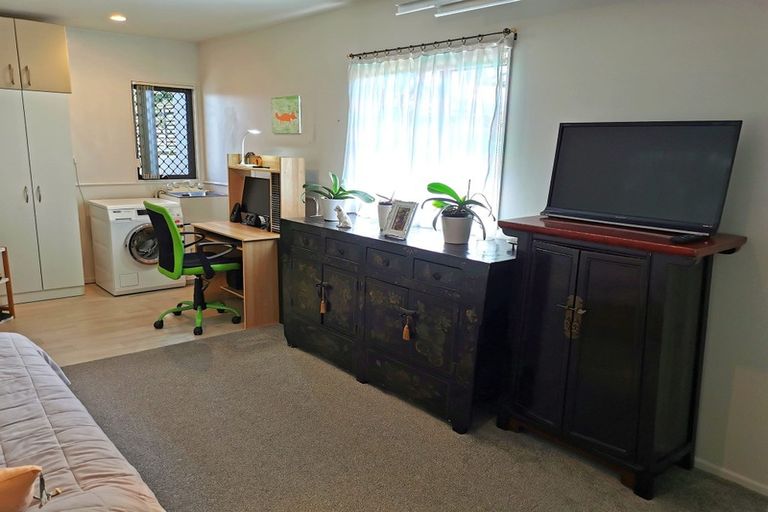 Photo of property in 1/8 Landscape Road, Papatoetoe, Auckland, 2025