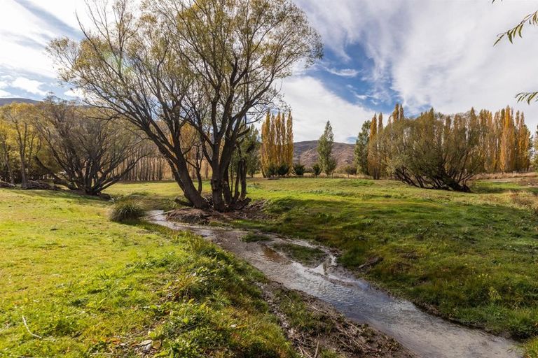 Photo of property in 18 Jeffery Road, Arrow Junction, Queenstown, 9371