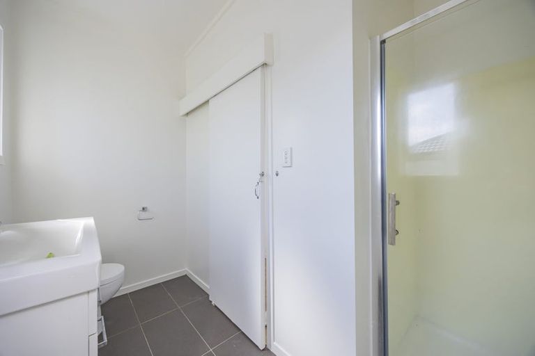 Photo of property in 16 Norana Avenue, Favona, Auckland, 2024
