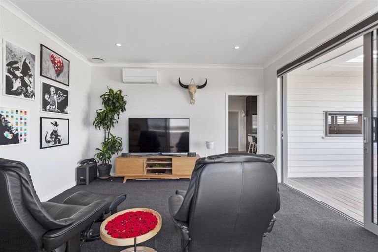 Photo of property in 151 Palm Springs Boulevard, Papamoa Beach, Papamoa, 3118