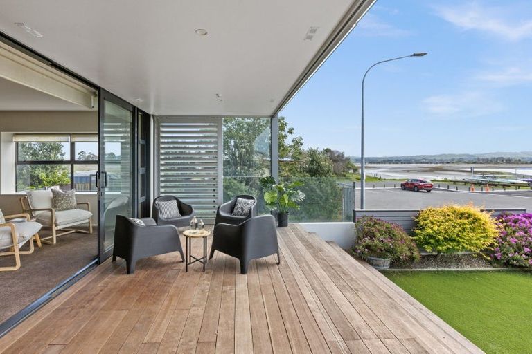 Photo of property in 213/7 Humber Street, Pandora, Napier, 4110